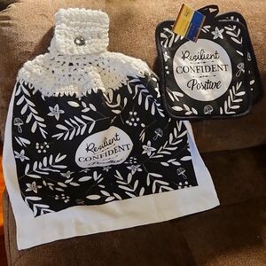 Crichet topper dishtowel set